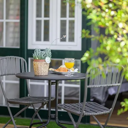 Bed & Breakfast Casa Hortensias - Charming 3*